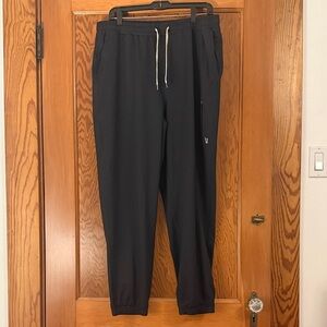 Vuori Men's Black Joggers with Drawstring